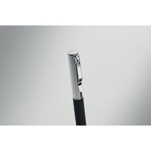 Csavarzáras dobozos golyóstoll