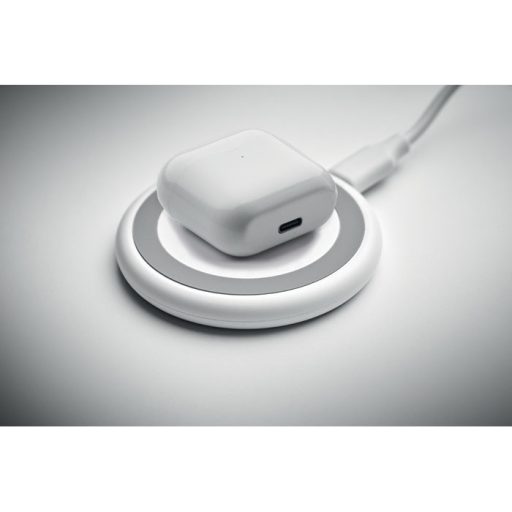 3 az 1-ben vez. n. töltő 15W