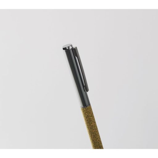 Csavarzáras fém toll dobozban