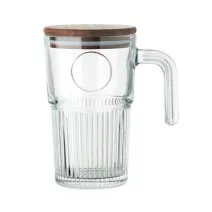 Tea- és kávéspoharak