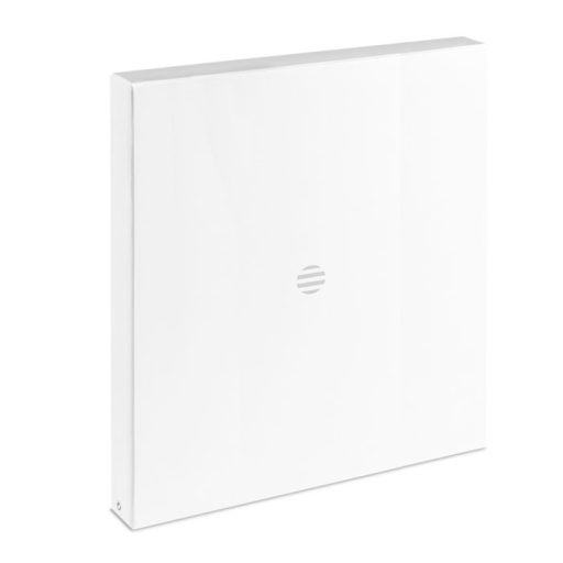 Ezüst számlapos falióra