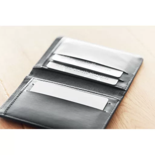 RFID skimmelésgátló kártya