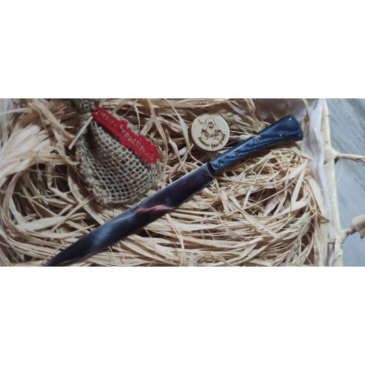 Korabeli kés g10 markolattal tokban